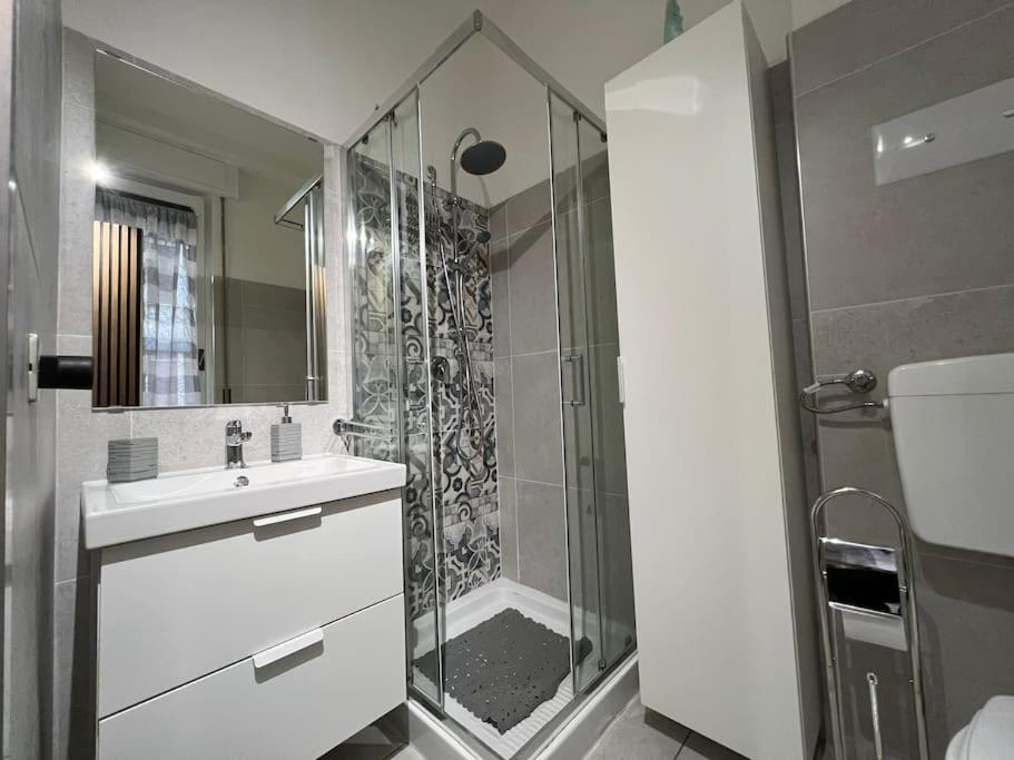 Tiny & Cosy Studio Flat In Комо Экстерьер фото